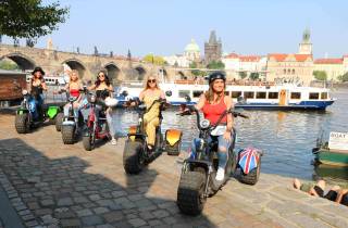 Prag: Stadtrundfahrt per Harley E-Trike mit Guide