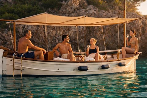 Mallorca: Private Bootsfahrt nach Alcudia, Pollensa & Formentor