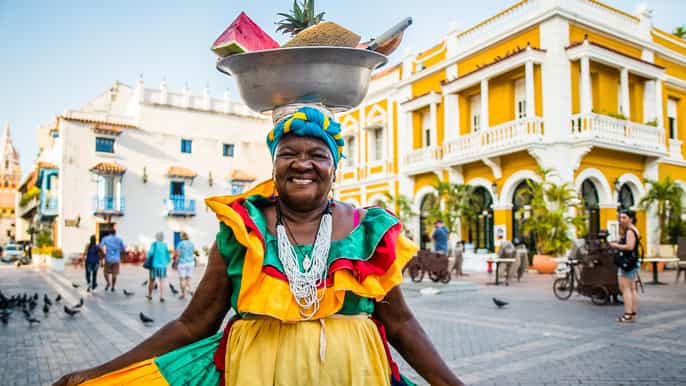 cartagena best street food with local chef