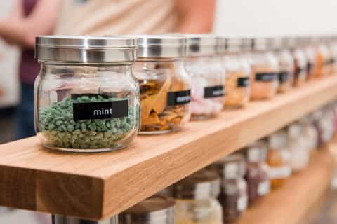 Edinburgh: Chocolatarium Tour, Tasting & Chocolate Making