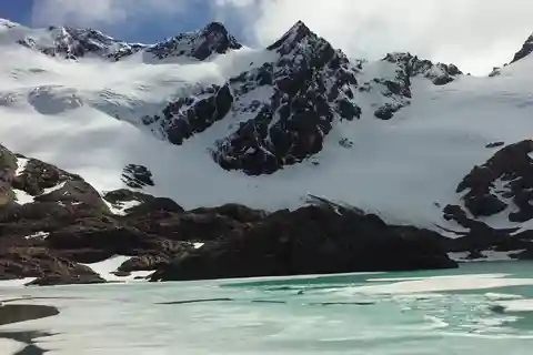 Trekking au glacier de Vinciguerra et à la lagune de Tempanos