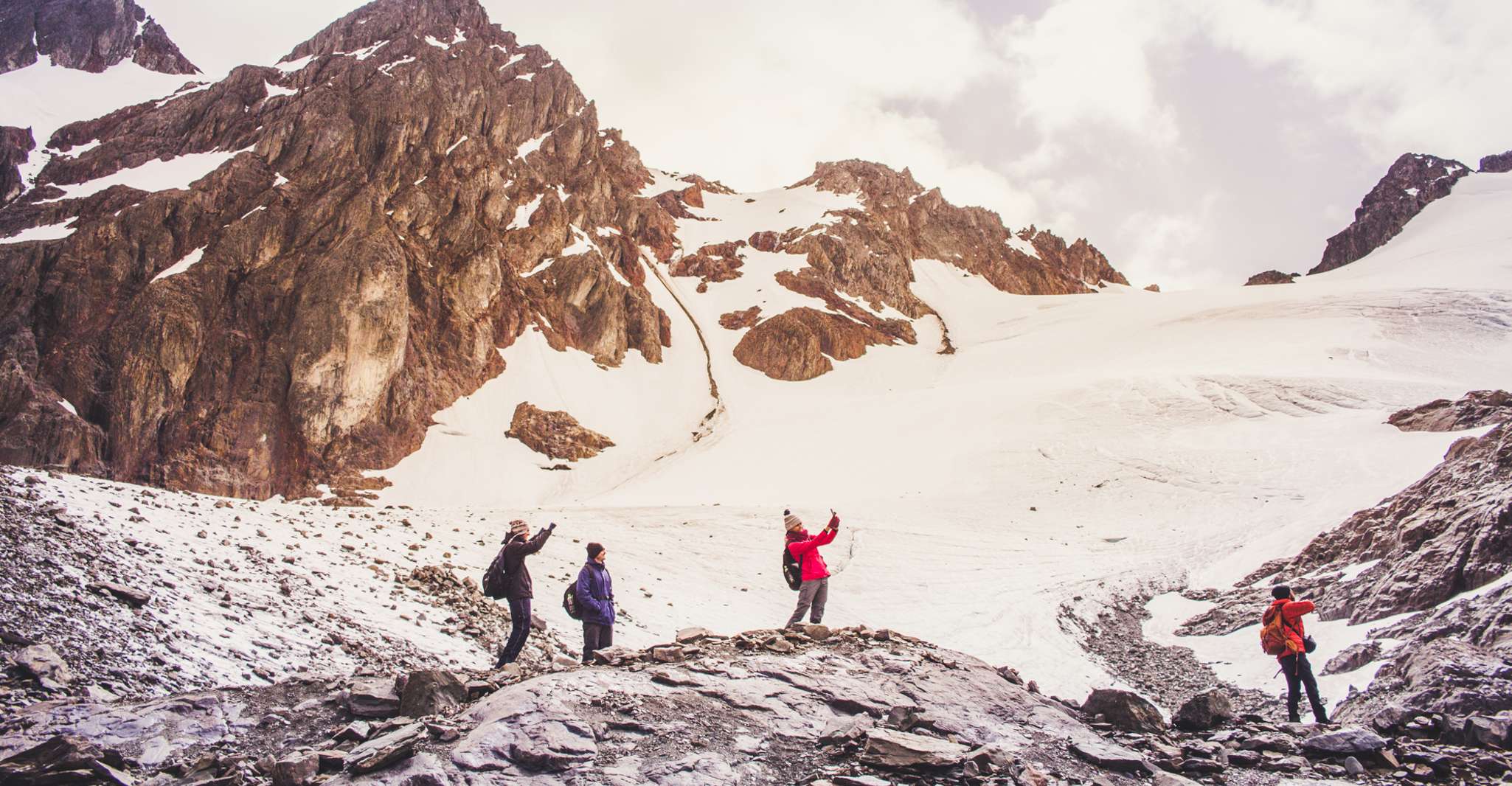 Trekking Vinciguerra Glacier et Tempanos Lagoon - Hizvo