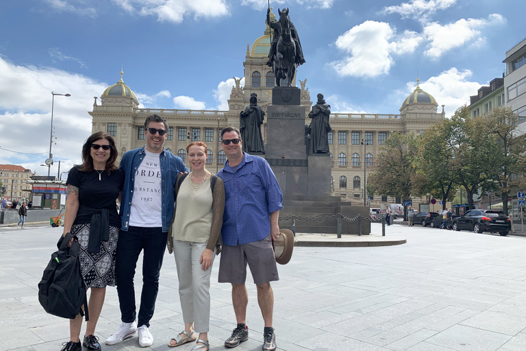 Tour a piedi di Praga dedicato all&#039;Art Nouveau e al CubismoTour privato