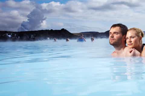 the blue lagoon northern lights tour with admission ticket