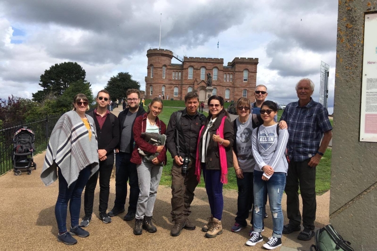 Inverness: Guided Walking Tour Standard Option