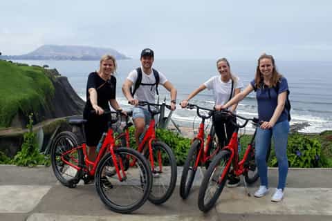 Lima: Bike Rental in Miraflores