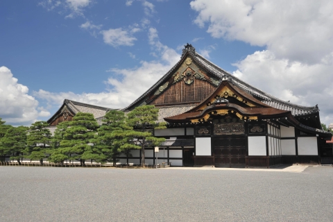 Kyoto : Visite guidée du château Nijo-jo et du palais NinomaruKyoto : Visite de 60 minutes du château de Nijo et accès au palais de Ninomaru