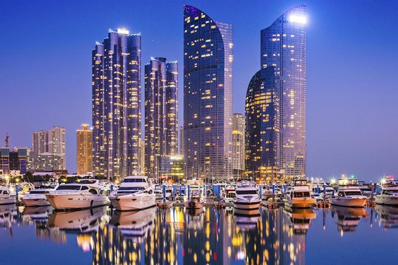 Busan: Nächtliche Aussichtspunkte mit Abendrundfahrt und Feuerwerk