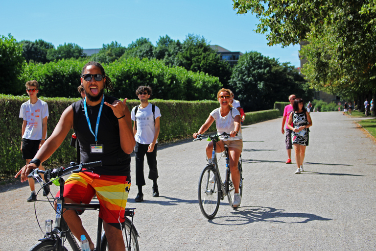 München på cykel: halvdagstur med lokal guideMünchen på cykel på engelska