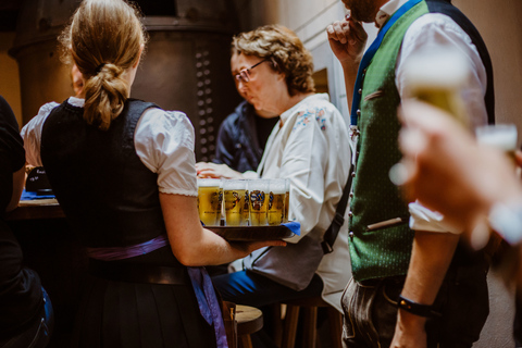 München: Bier en culinaire tour met diner & Oktoberfest museum