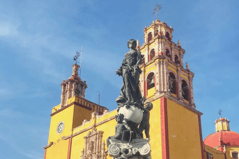 Chihuahua: Magical Christmas Guided Walking Tour