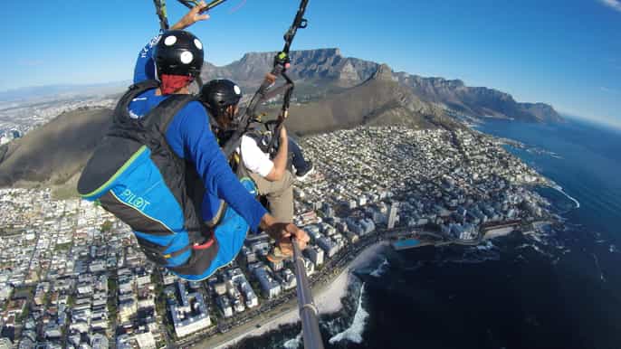 table mountain tandem paragliding in cape town