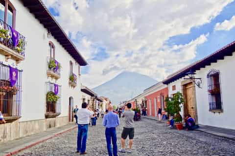 Antigua: Private Full-Day Colonial City Tour