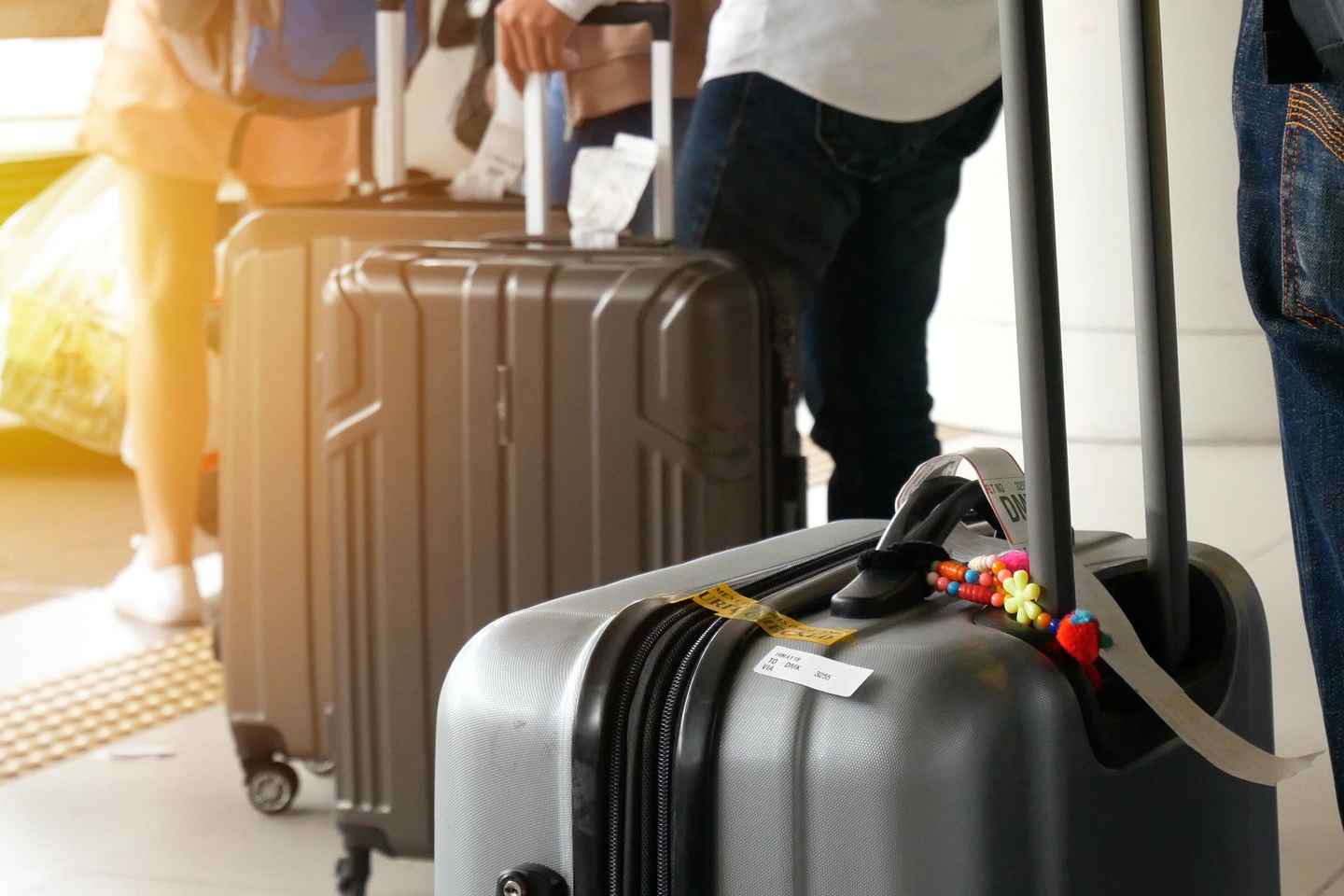 Trasferimento privato tra Porto del Pireo, centro di Atene e Aeroporto Internazionale di Atene