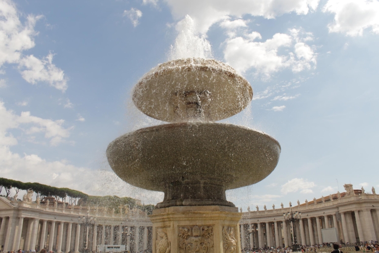 Tour por los Museos Vaticanos y Capilla SixtinaTour grupal en inglés