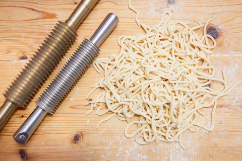 Milan: Pasta and Tiramisu Class at a Local&#039;s Home