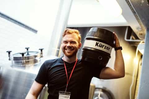 Düsseldorf: Brewery Tour with Alt Beer Tastings