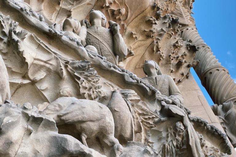 Barcelona: Prywatna wycieczka z przewodnikiem po Sagrada FamiliaWycieczka w języku angielskim, francuskim i włoskim
