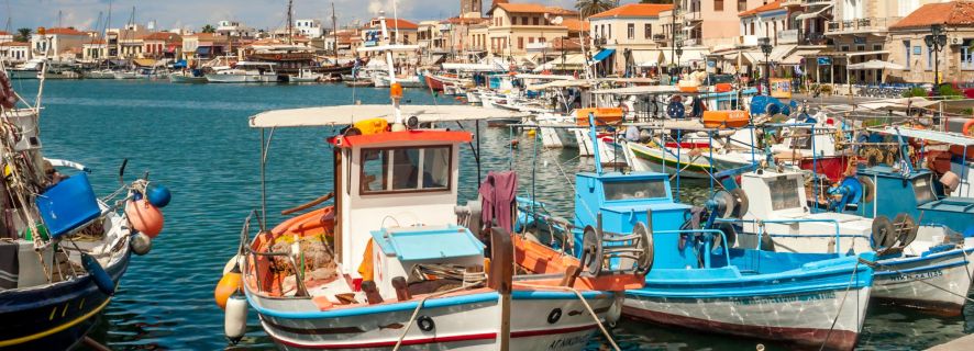 Athènes : croisière d'une journée dans les îles Saroniques avec déjeuner et guide audio