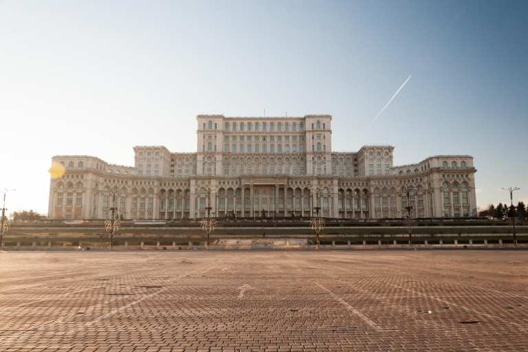 Boekarest: voorrangsticket ParlementspaleisTour in het Engels