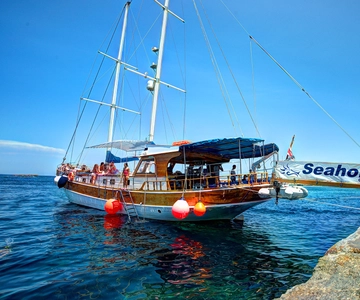 Malta: Comino+ Santa Maria Bay, Blue Lagoon + Caves Day Trip