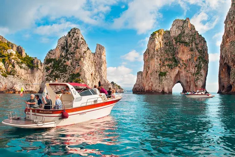 Från Sorrento: Capri Island båtutflykt i liten grupp