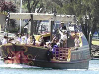 Mandurah Pirate Cruise - Housity