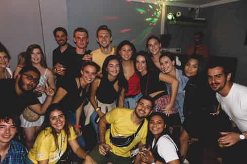 Pub Crawl de 4 Horas em Lisboa
