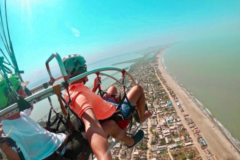 Carthagène : vol en parachute depuis la plageVol en parachute de 10 minutes