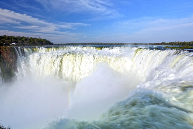 Iguazú-Wasserfälle: 2-Tages-Tour in Argentinien & BrasilienTour mit Abholung