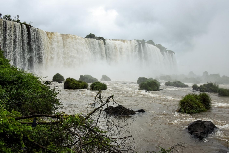 Cataratas de Iguazú: 2 días en el lado argentino y brasileñoOpción con recogida en hotel