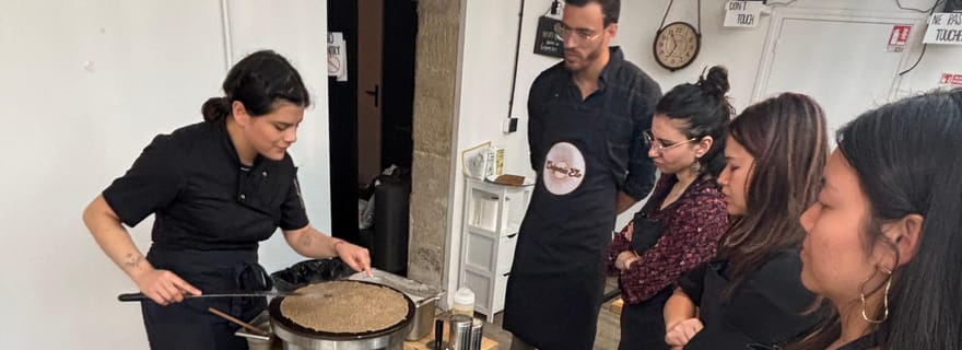Paris : atelier de fabrication de crêpes et galettes avec cidre