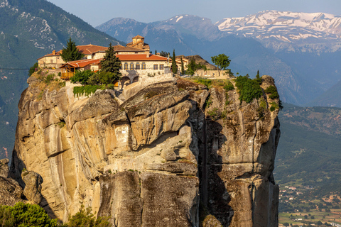 Desde Atenas: Explora la antigua Grecia 4-Day TourRecorrido clásico de 4 días con Meteora en alojamientos de 4 estrellas