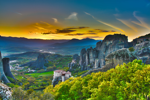 Vanuit Thessaloniki: dagtocht naar MeteoraVanuit Thessaloniki: dagexcursie naar Meteora