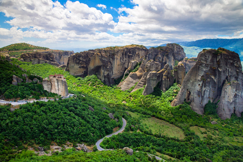 De Thessaloniki: Viagem de dia inteiro para MeteoraTour de 1 Dia a Meteora saindo de Salonica