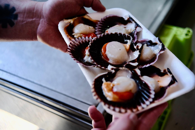 Santiago de Compostela: Food Tour with 6 Tastings & Drinks