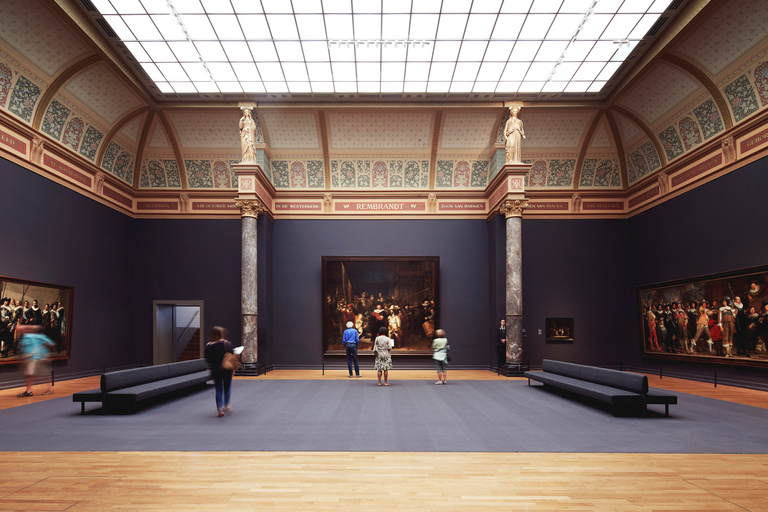 Amsterdam: Guided Rijksmuseum Tour in Spanish