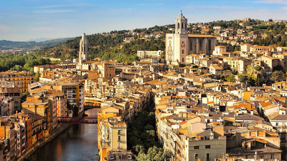 Depuis Barcelone : Visite privée d&#039;une demi-journée à Gérone, ville médiévale