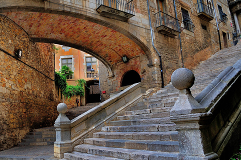 From Barcelona: Private Medieval Girona Half-Day Tour From Barcelona: Half-Day Private Tour to Girona