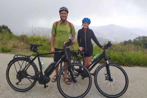 Malaga: 3-godzinna wycieczka e-rowerem do White Village Olías