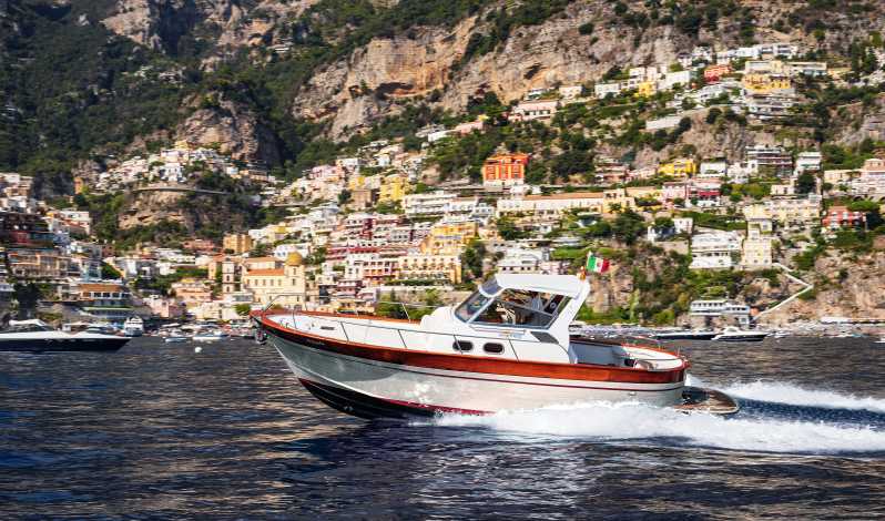 small group boat tour amalfi coast