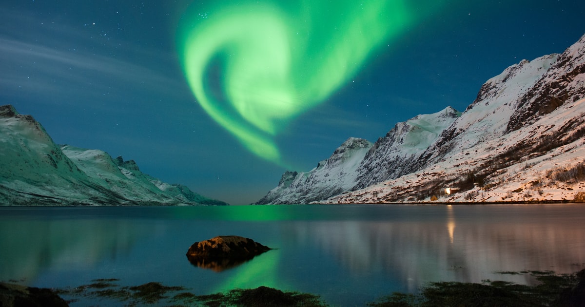 Troms Tour A Piedi A Caccia Dell Aurora Boreale Getyourguide