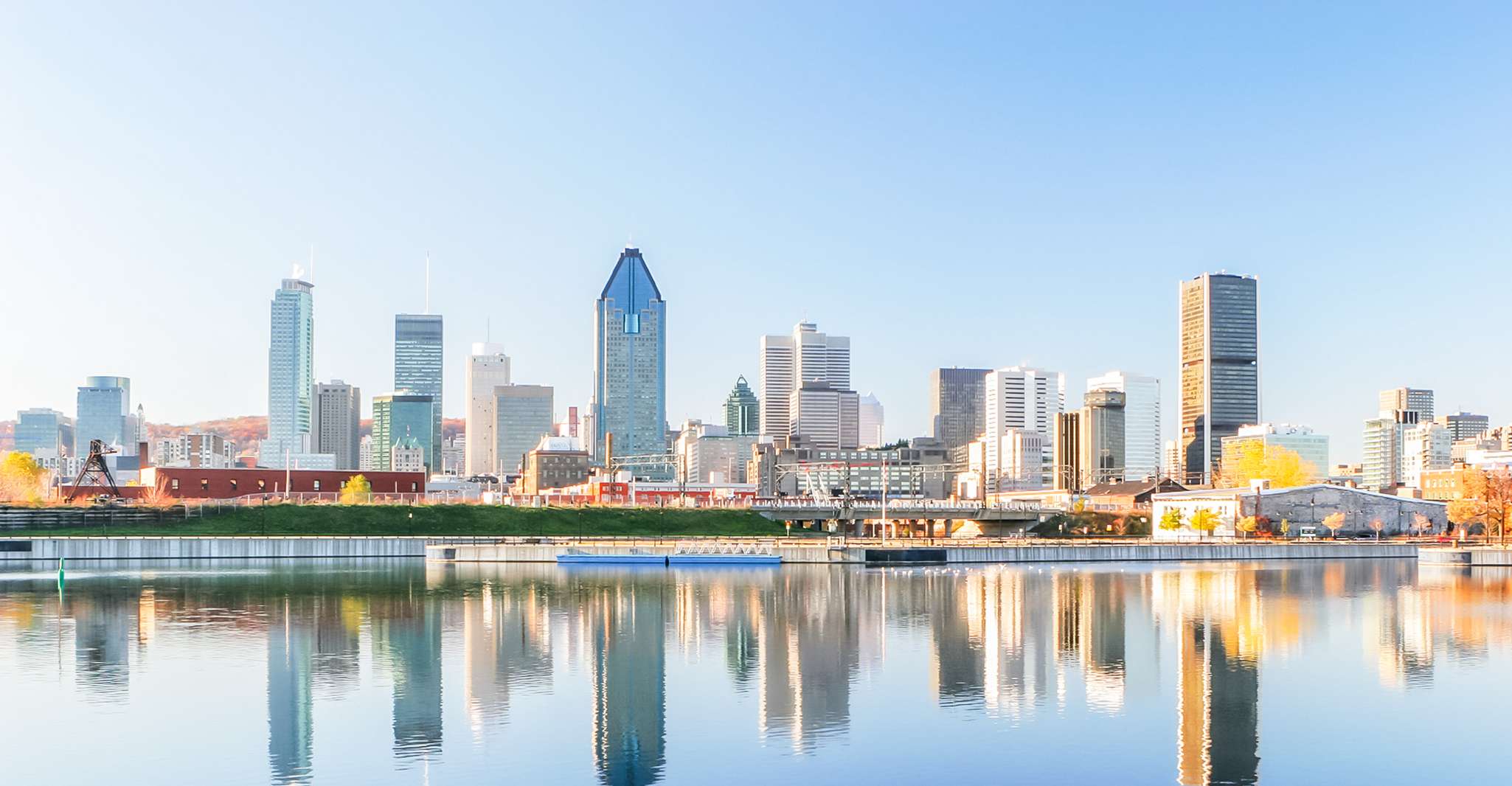 Montreal: Hop-On Hop-Off Double-Decker Bus Tour photo 10