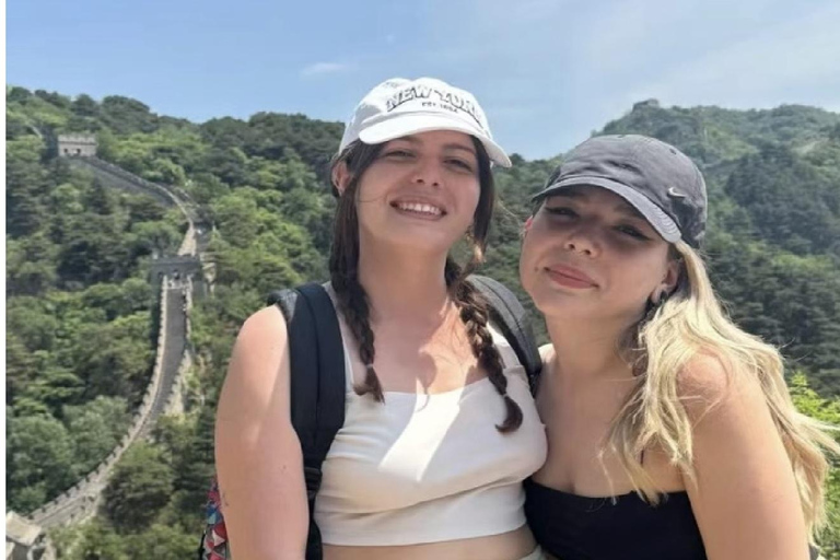 Beijing Mutianyu Great Wall&ForbiddenCity All Inclusive Tour Professional guide tour pick up from city