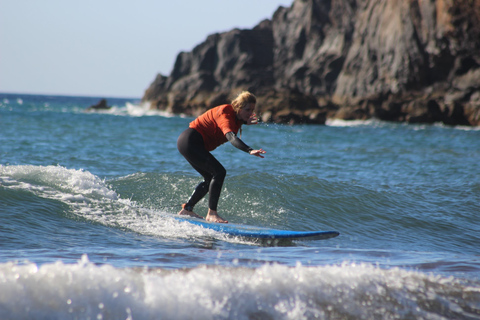 Funchal: Aula de Surf em Grupo na Ilha da Madeira