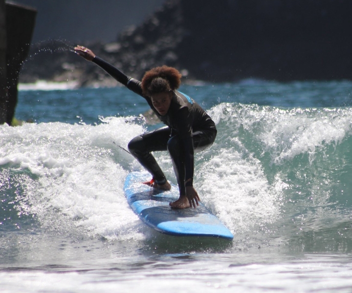 Funchal: grupowa lekcja surfingu na Maderze