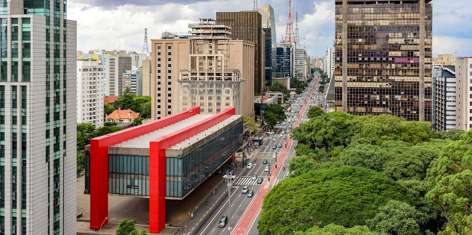 5 passeios subterrâneos para descobrir São Paulo