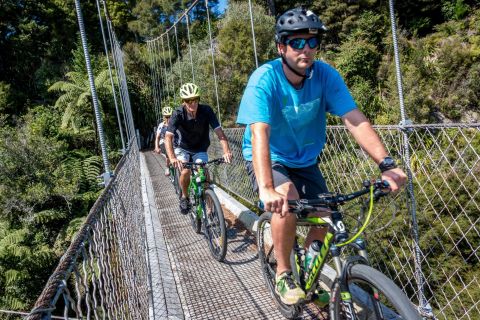 Waikato: Half-Day Karāpiro River Trail Bike Tour
