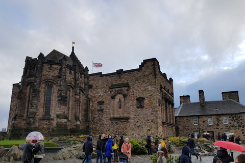 Edinburgh Castle: Guided Tour in Spanish