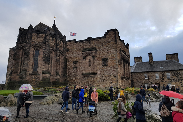 Edinburgh Castle: Guided Tour in Spanish